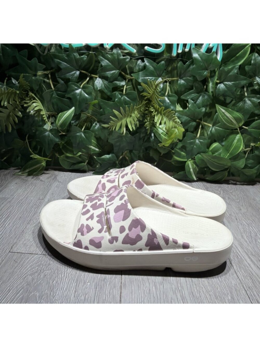 Oofos Ooah Rose Leopard Comfort Sport Recovery Pink Sandal Slide Sz 10 - Picture 4 of 11